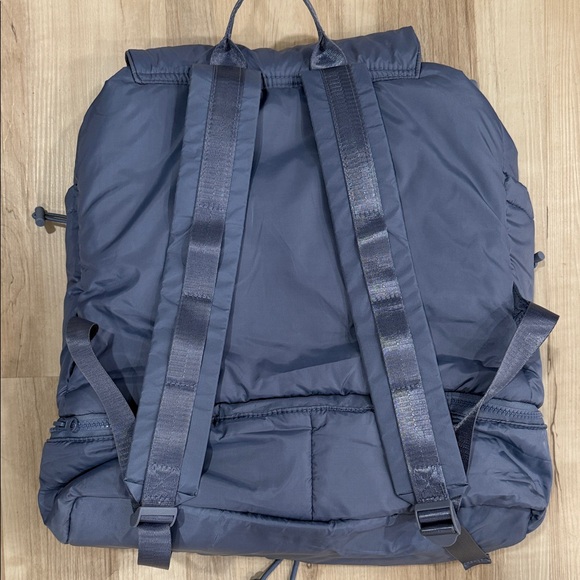Logilates Blue Backpack NEW - Picture 3 of 5